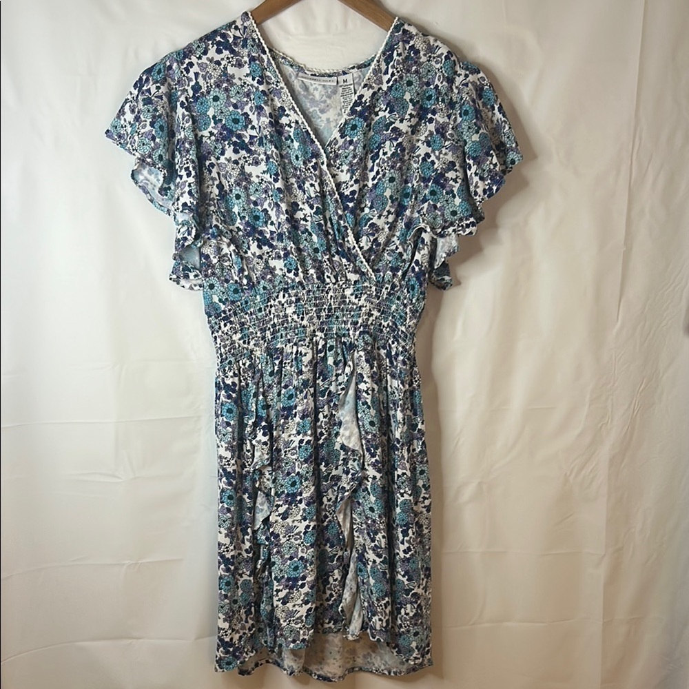 Sincerely Jules Blue and White Smocked Wrap Sundress size medium vacation summer